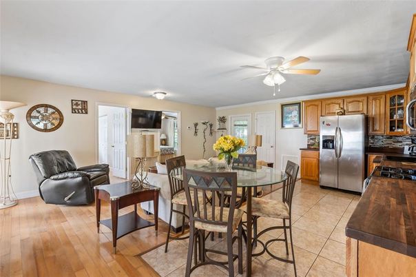 Dining room, Interior, Kitchen, Stainless Steel Appliances, Wood Texture Flooring