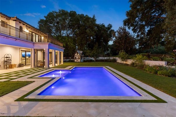 Backyard, Exterior, Pool