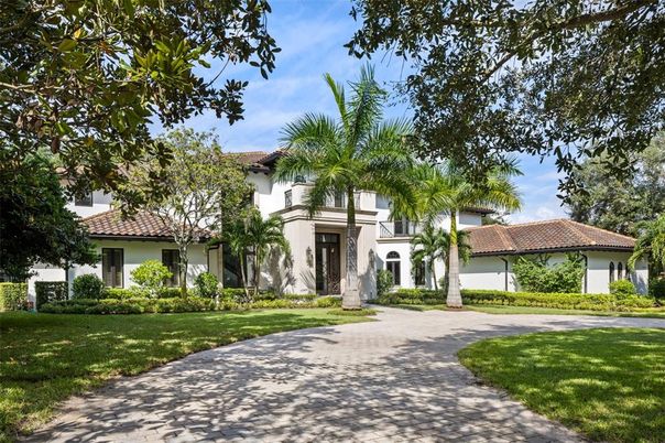 Backyard, Exterior, Facade, Mediterranean