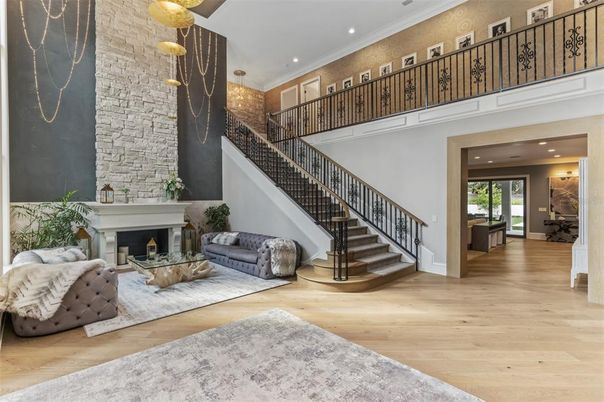 Chandelier, Fireplace, Interior, Pendant Lights, Recessed Lighting, Wood Texture Flooring