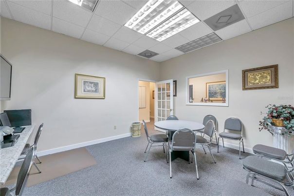 Dining room, Interior