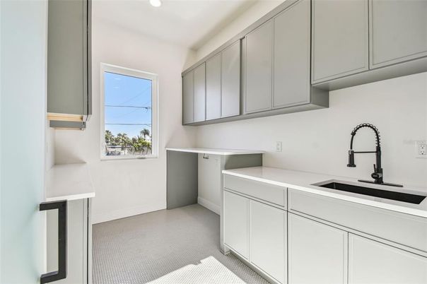 Interior, Kitchen, Recessed Lighting