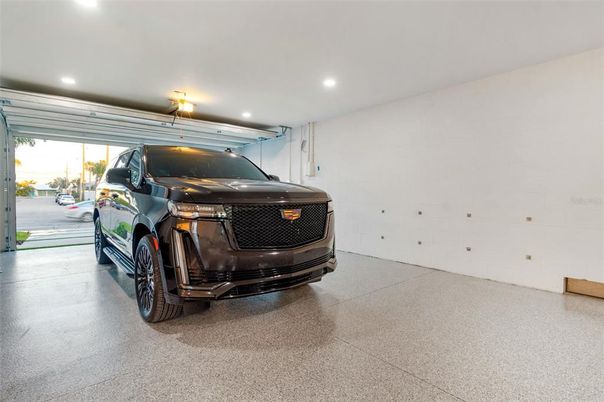 Garage, Interior, Recessed Lighting