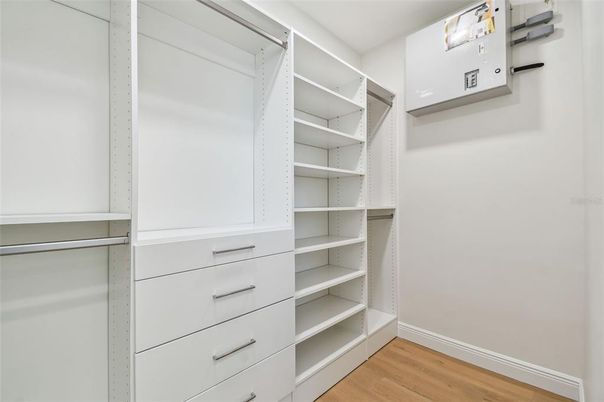 Interior, Walk-in Closets, Wood Texture Flooring