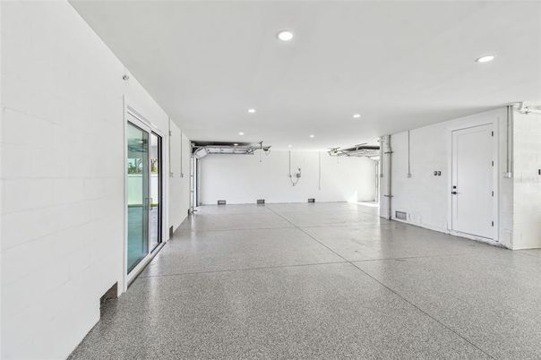 Garage, Interior, Recessed Lighting