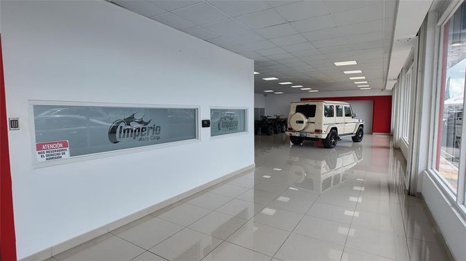 Garage, Interior, Recessed Lighting