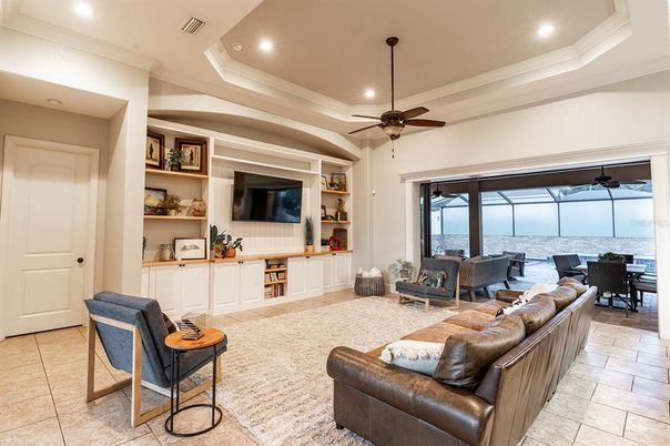 Interior, Living room, Recessed Lighting, Water
