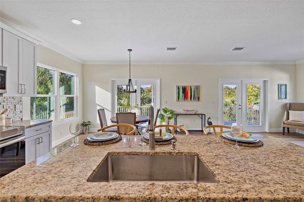 Dining room, Interior, Kitchen, Pendant Lights, Recessed Lighting