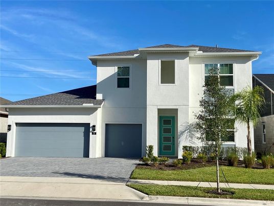 Attached, Exterior, Facade, Modern
