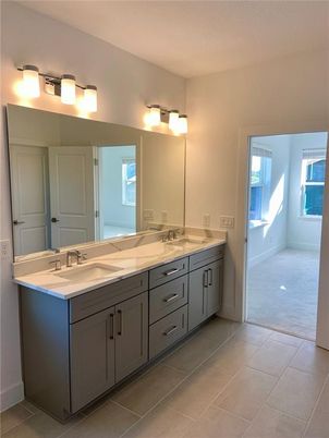 Bathroom, Dual Sink Vanities, Interior