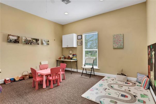 Dining room, Interior, Recessed Lighting