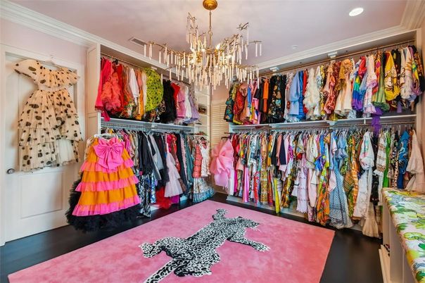 Chandelier, Interior, Recessed Lighting, Walk-in Closets