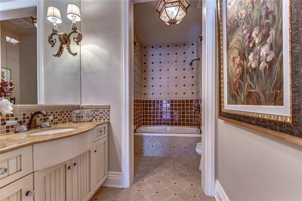 Bathroom, Interior