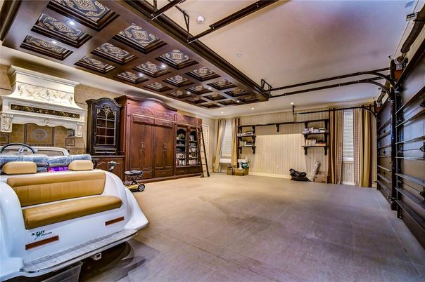 Fireplace, Interior, Recessed Lighting