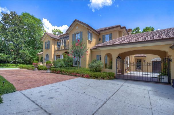 Backyard, Exterior, Facade, Mediterranean