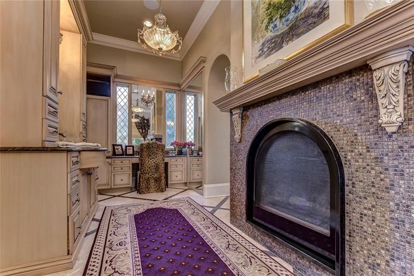 Chandelier, Fireplace, Interior, Pendant Lights