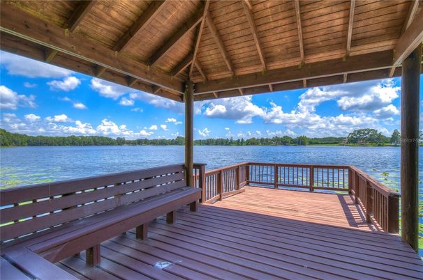 Exterior, Lake, Wooden Ceilings