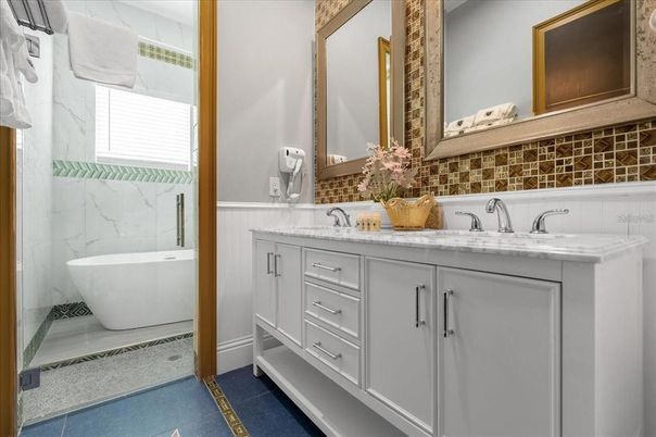 Bathroom, Dual Sink Vanities, Free Standing Baths, Interior, Marble Walls