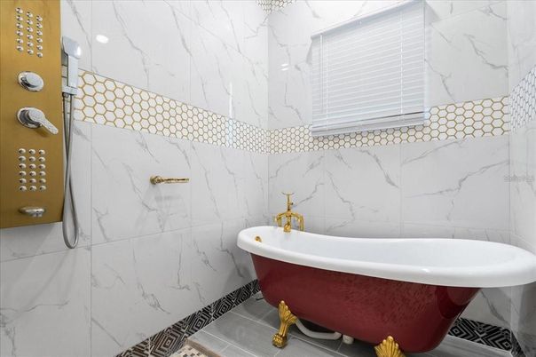 Bathroom, Free Standing Baths, Interior, Marble Walls