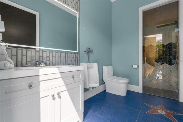 Bathroom, Interior