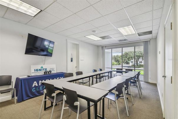 Dining room, Interior, Recessed Lighting