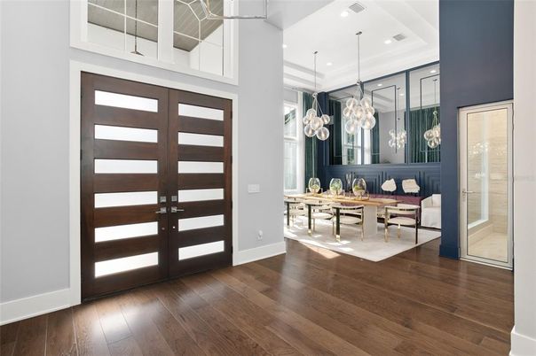 Chandelier, Dining room, Interior, Pendant Lights, Recessed Lighting, Wood Texture Flooring