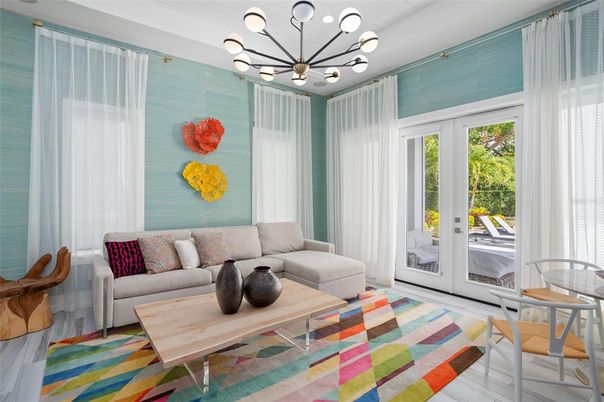 Chandelier, Interior, Living room, Pendant Lights