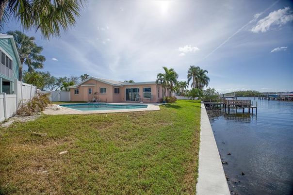 Exterior, Lake, Pool
