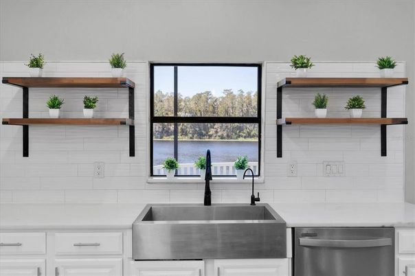 Interior, Kitchen, Stainless Steel Appliances, Water