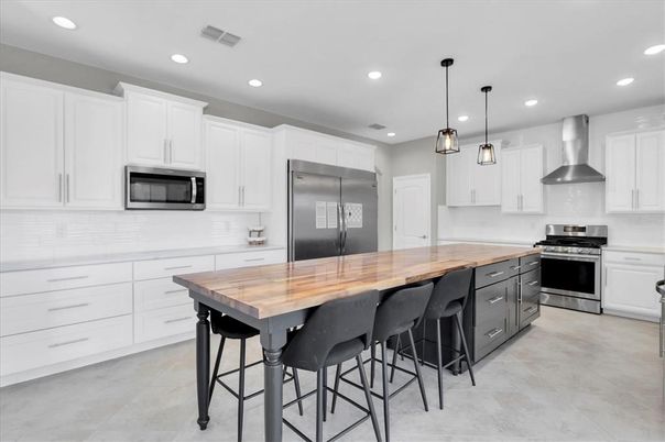 Interior, Kitchen, Pendant Lights, Recessed Lighting, Stainless Steel Appliances
