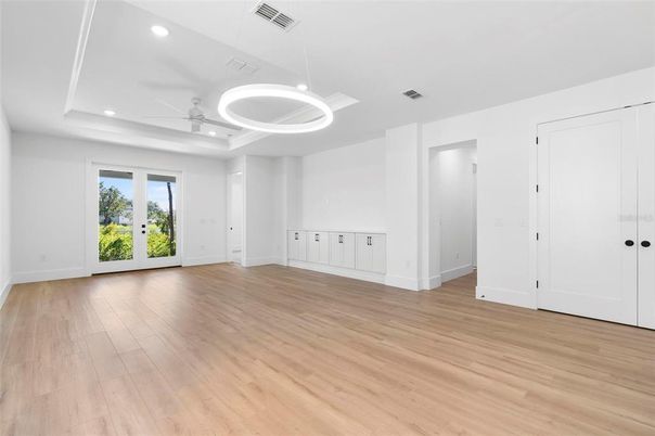 Empty room, Interior, Pendant Lights, Recessed Lighting, Wood Texture Flooring