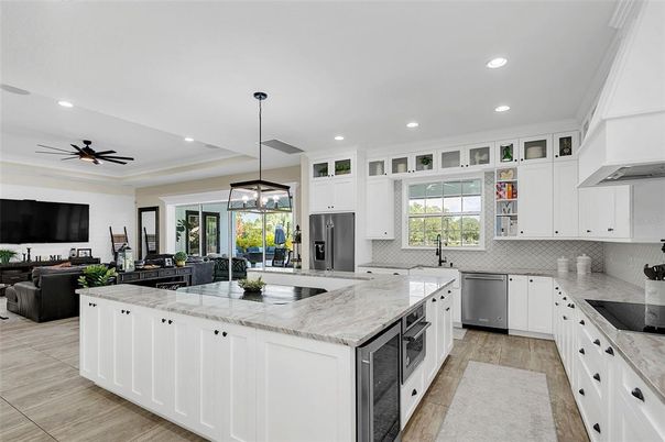 Interior, Kitchen, Living room, Pendant Lights, Recessed Lighting, Stainless Steel Appliances, Wood Texture Flooring
