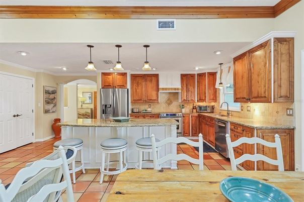 Interior, Kitchen, Pendant Lights, Recessed Lighting, Stainless Steel Appliances