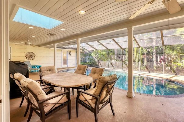 Dining room, Glass Ceilings, Interior, Pool, Recessed Lighting, Sun Room