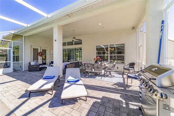 Exterior, Glass Ceilings, Sun Room
