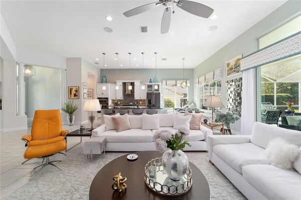 Dining room, Interior, Kitchen, Living room, Pendant Lights, Recessed Lighting, Stainless Steel Appliances