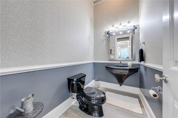 Bathroom, Interior