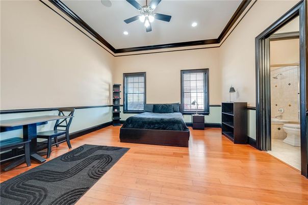 Bathroom, Interior, Recessed Lighting, Wood Texture Flooring