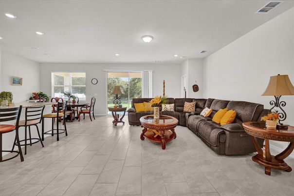 Dining room, Interior, Living room, Recessed Lighting