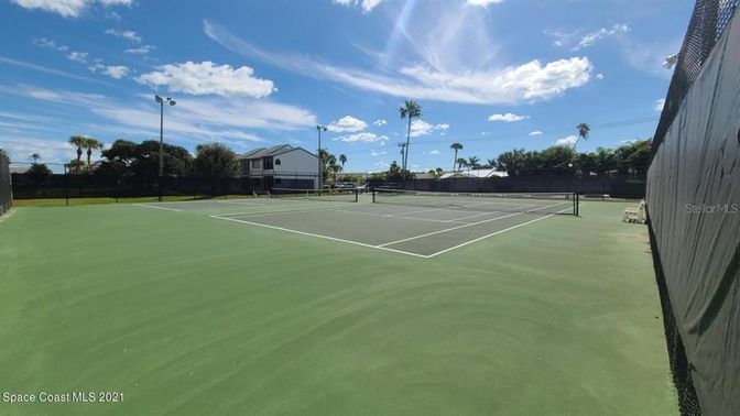 Exterior, Tennis Courts