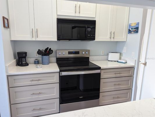 Interior, Kitchen, Stainless Steel Appliances