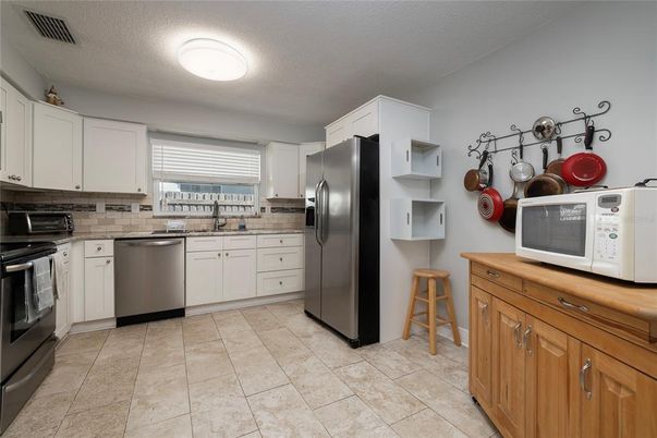 Interior, Kitchen, Stainless Steel Appliances