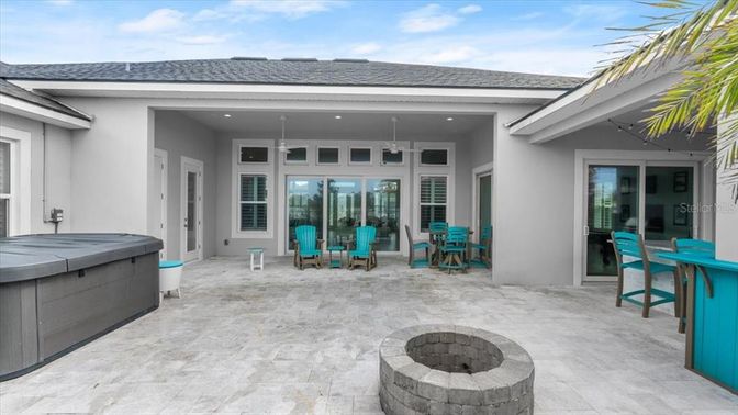 Exterior, Hot Tub