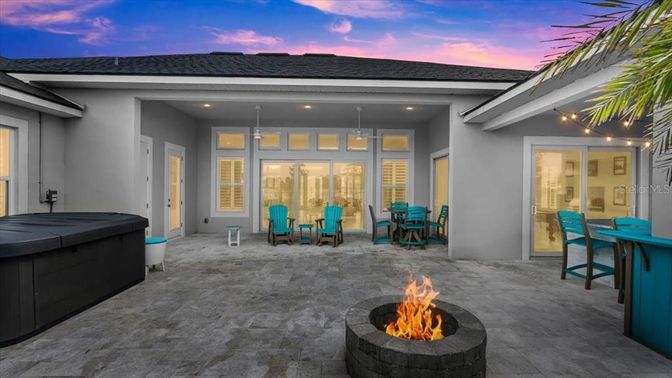 Exterior, Hot Tub