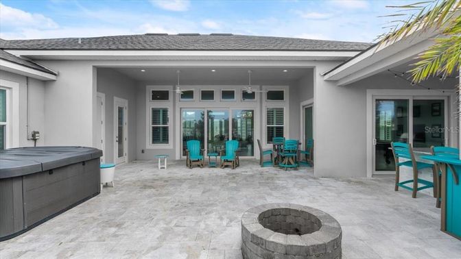 Exterior, Hot Tub