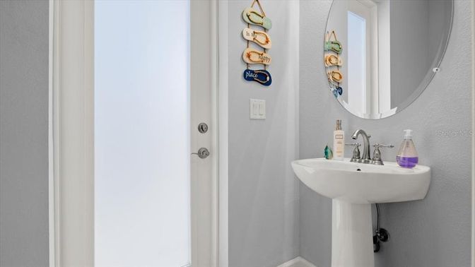 Bathroom, Interior