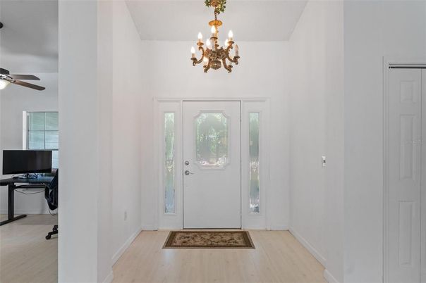Chandelier, Interior, Wood Texture Flooring