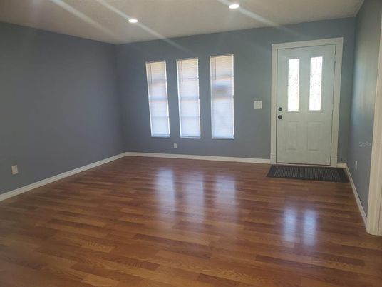 Empty room, Interior, Recessed Lighting, Wood Texture Flooring