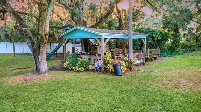 Backyard, Exterior, Playground