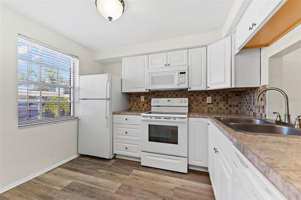 Interior, Kitchen, Wood Texture Flooring